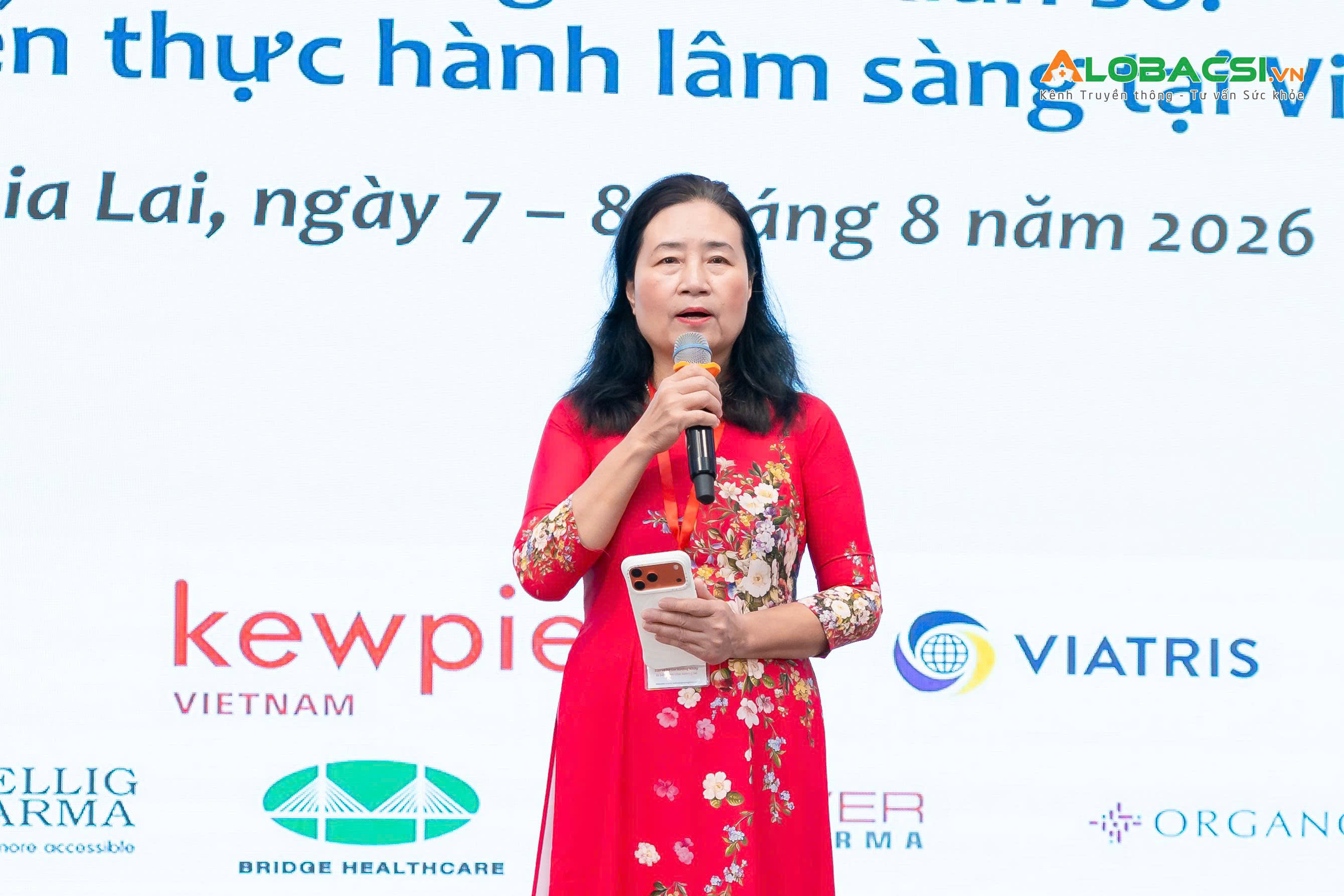 300 chuyên gia quốc tế giải mã gánh nặng kép loãng xương và bệnh khớp
