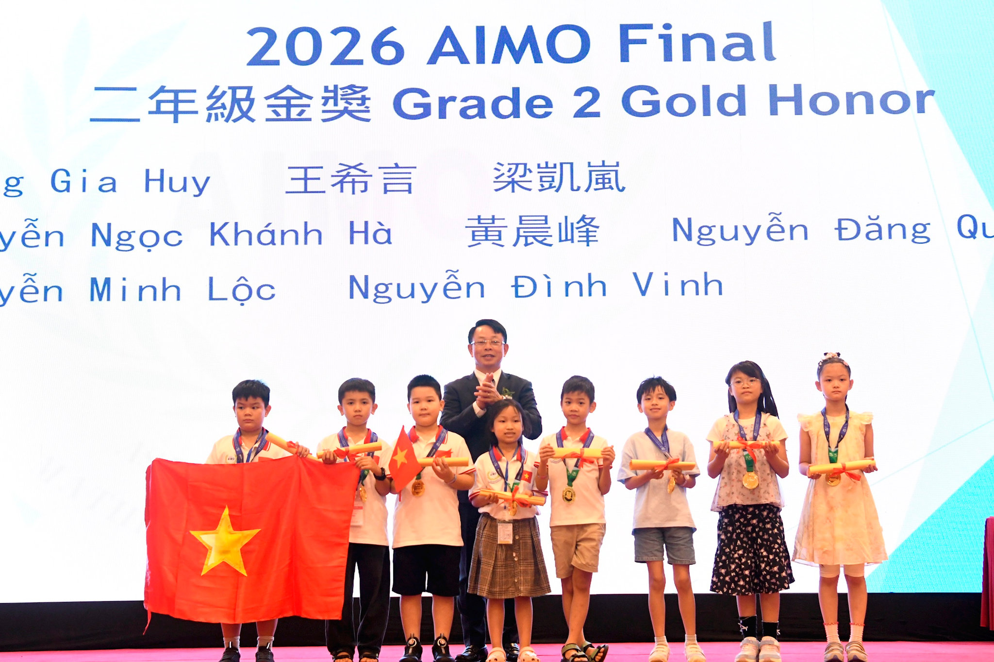 Đoàn Việt Nam giành 205 giải tại Đấu trường toán học châu Á: Bước nhảy cho giáo dục toán học