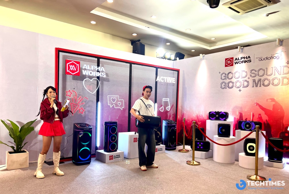 P.H.E Show: khi loa di động và Hi-Fi cùng xây hệ sinh thái âm thanh thông minh