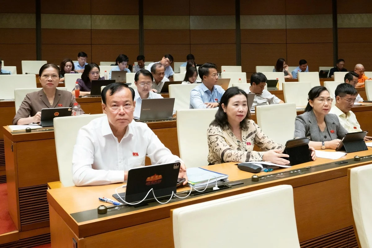 Sửa đổi Luật Dầu khí: từ hạ tầng hóa thạch đến năng lượng sạch