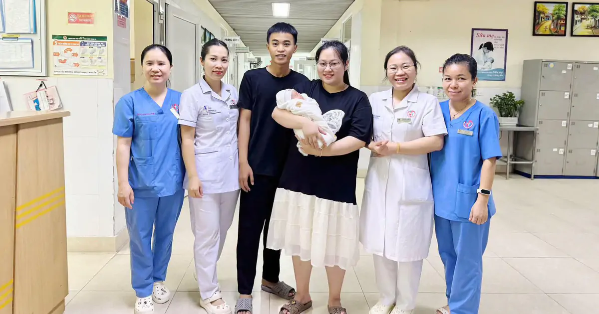 Những em bé sinh cực non dưới 26 tuần: Hành trình sống sót trong NICU