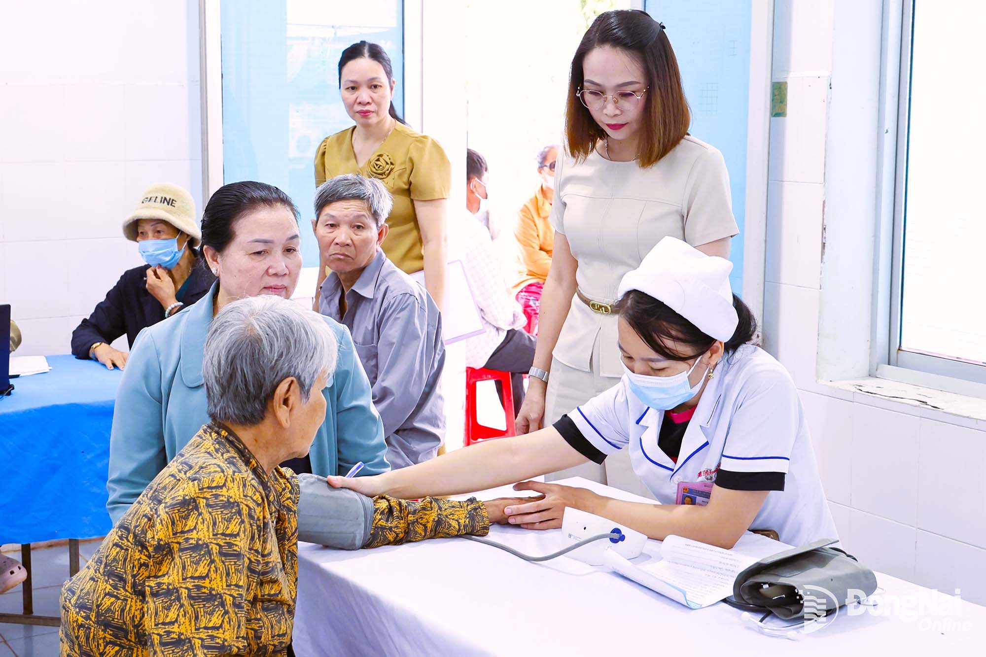 Sổ sức khỏe điện tử: bước ngoặt cho khám sức khỏe định kỳ tại cộng đồng