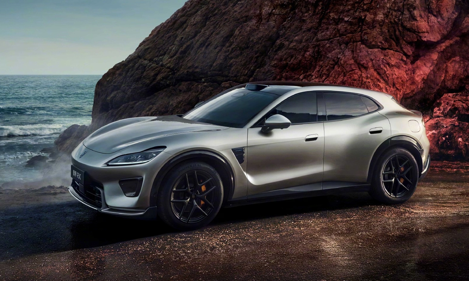 Luxeed RX: SUV điện Trung Quốc dáng Ferrari, tên Lexus, có hợp với Việt Nam?