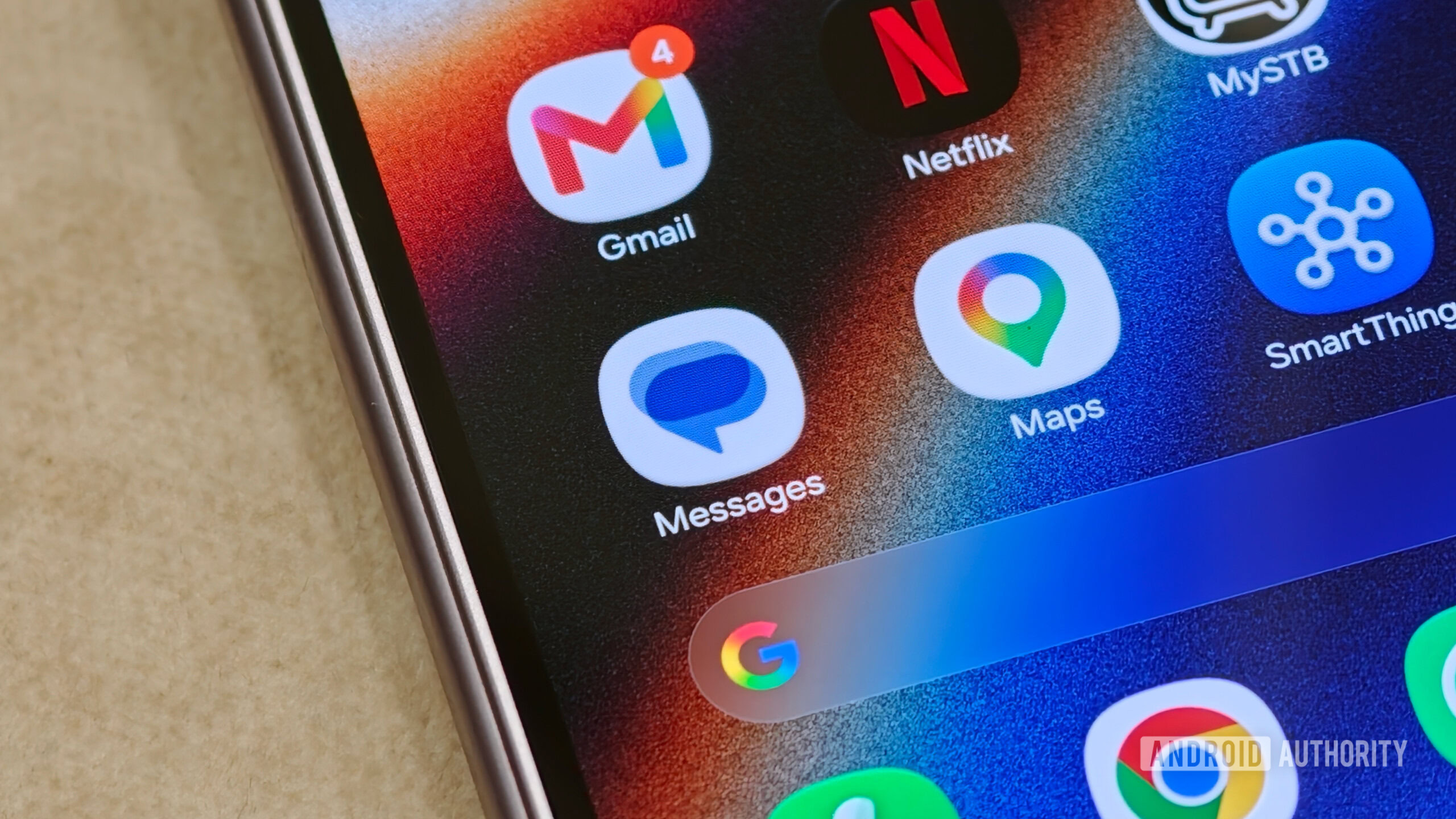 Google Messages cải thiện trải nghiệm một tay với menu ngữ cảnh nổi