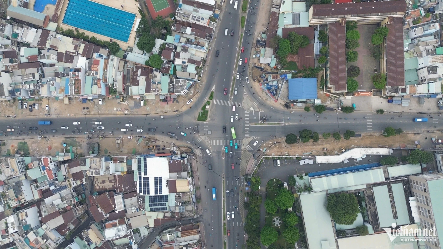 Metro số 2 TP.HCM: Cách tránh ùn tắc trên đường Cách Mạng Tháng Tám
