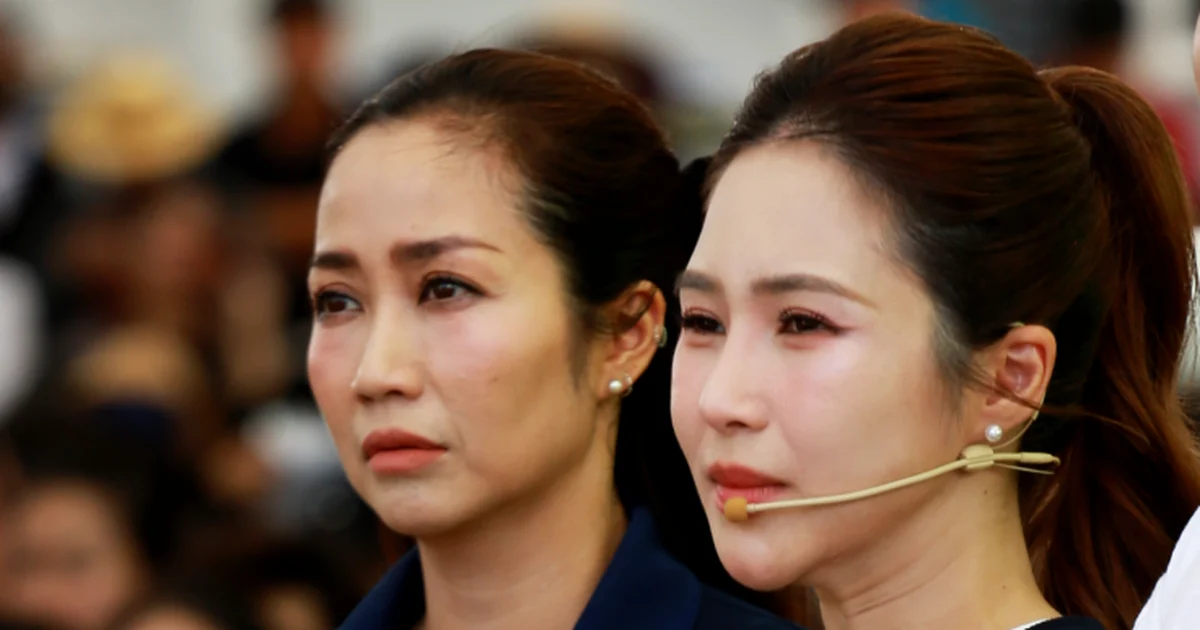 Khoảnh khắc Hương Tràm bật khóc và trách nhiệm xã hội của nghệ sĩ