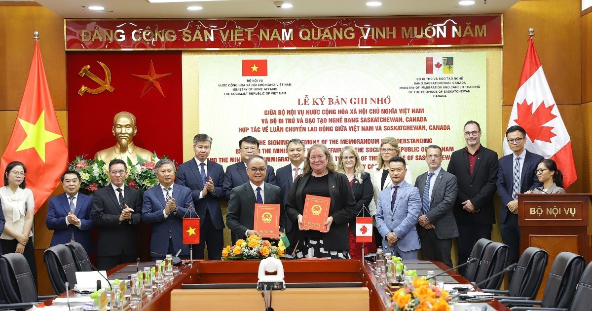 Việt Nam – Saskatchewan ký thỏa thuận lao động: Cơ hội vàng nhưng không dành cho ai thiếu chuẩn bị