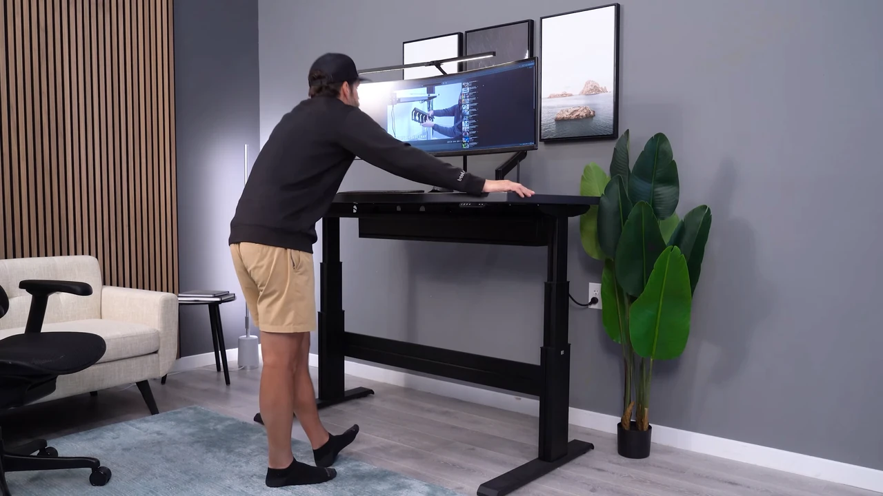 What Standing Desk Brands Won't Tell You About Sitting All Day