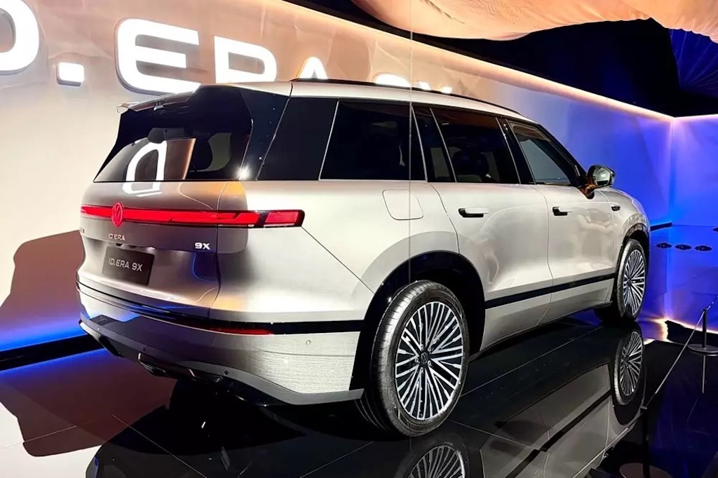 Volkswagen ID. Era 9X: SUV điện EREV hạng sang giá dưới 3 tỷ