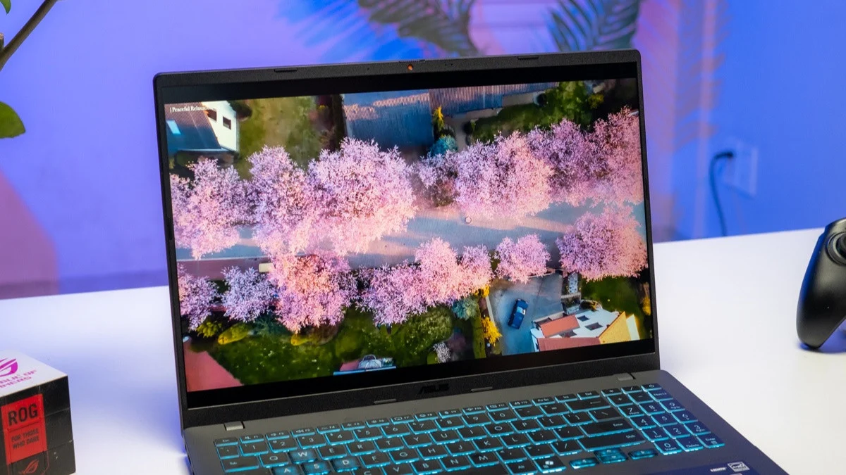 Laptop gaming đa nhiệm: Từ bàn game đến bàn làm việc sáng tạo