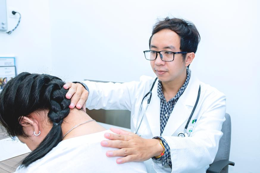 Dấu hiệu dậy thì sớm ở trẻ và những thói quen gia đình cần thay đổi