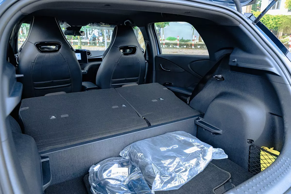 BYD Dolphin, Smart #2 hay Mini EV 226 triệu: chọn xe điện compact nào cho đô thị?