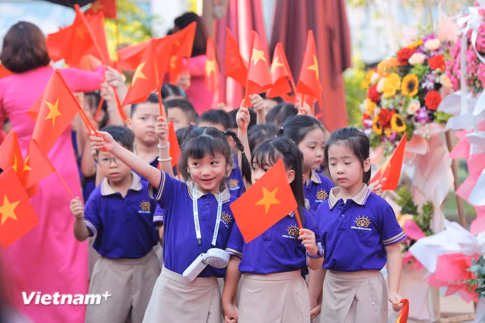 STEM, AI và tiếng Anh: Chương trình học của con bạn sẽ đổi khác thế nào?