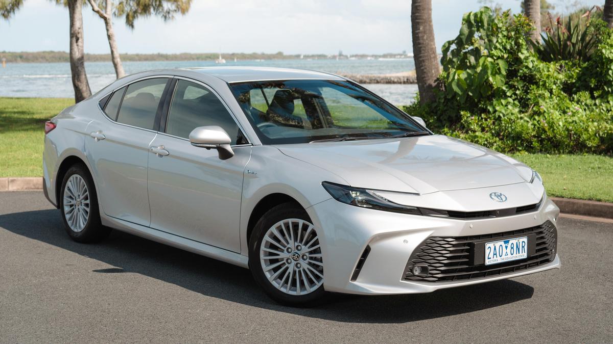 Dashboard Warning Lights Failing on Hundreds of Thousands of Toyotas—What Owners Must Know