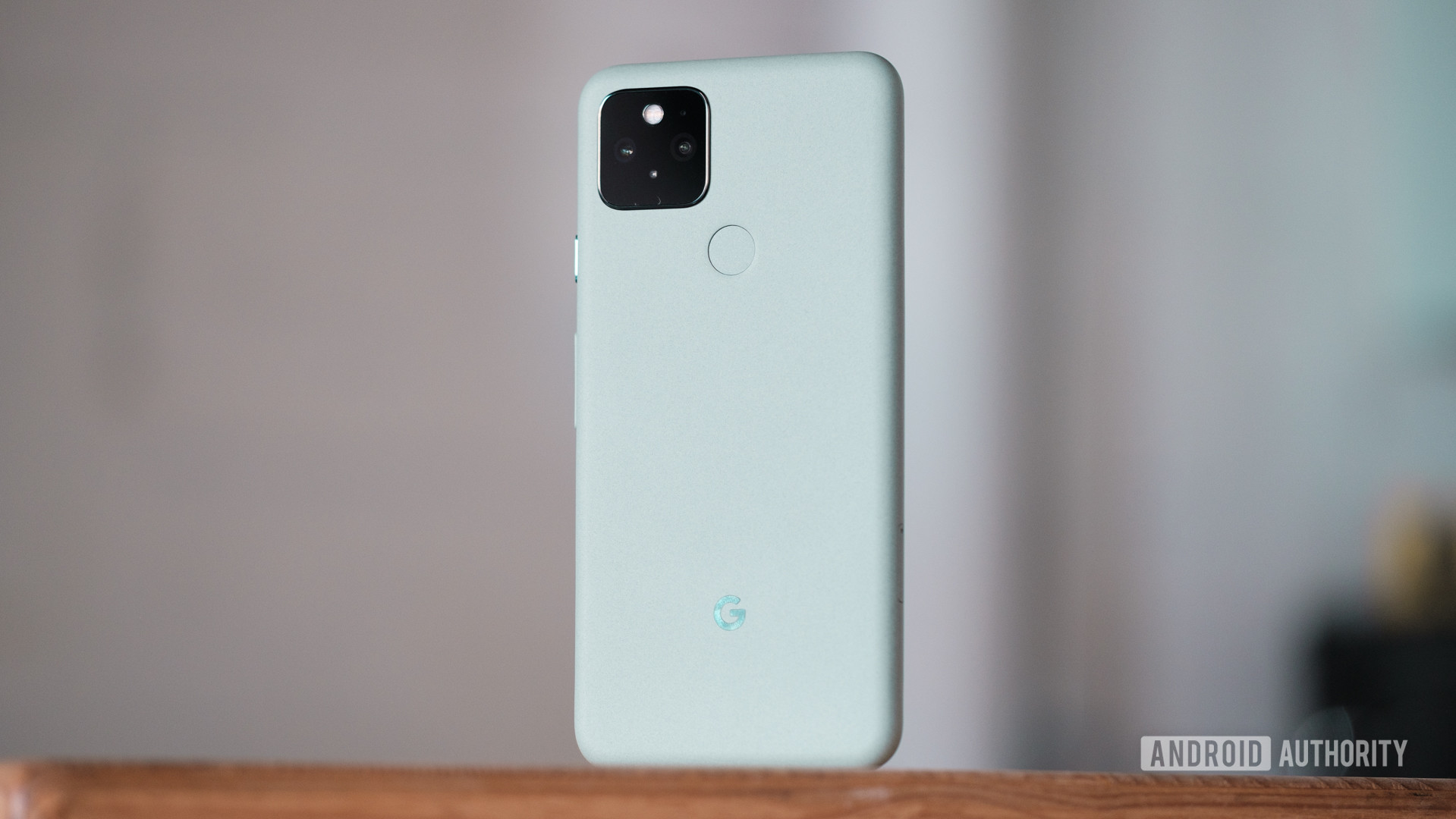 Is Google’s Pixel Phone Business Worth Saving?
