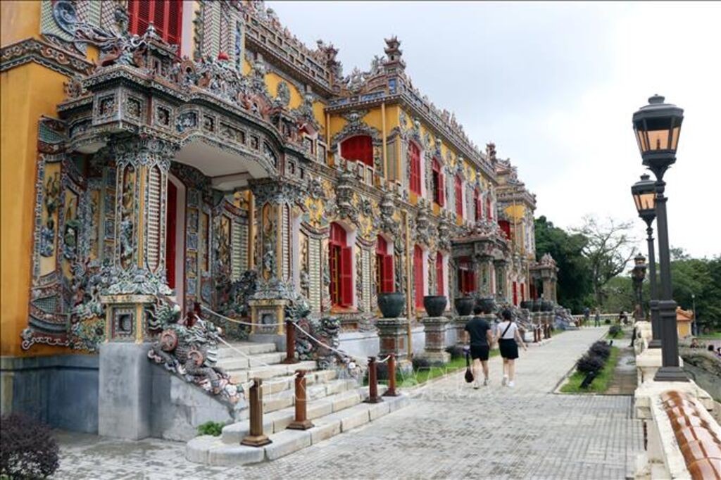 Huế trên bản đồ du lịch quốc tế: sức hút từ di sản đến kinh tế