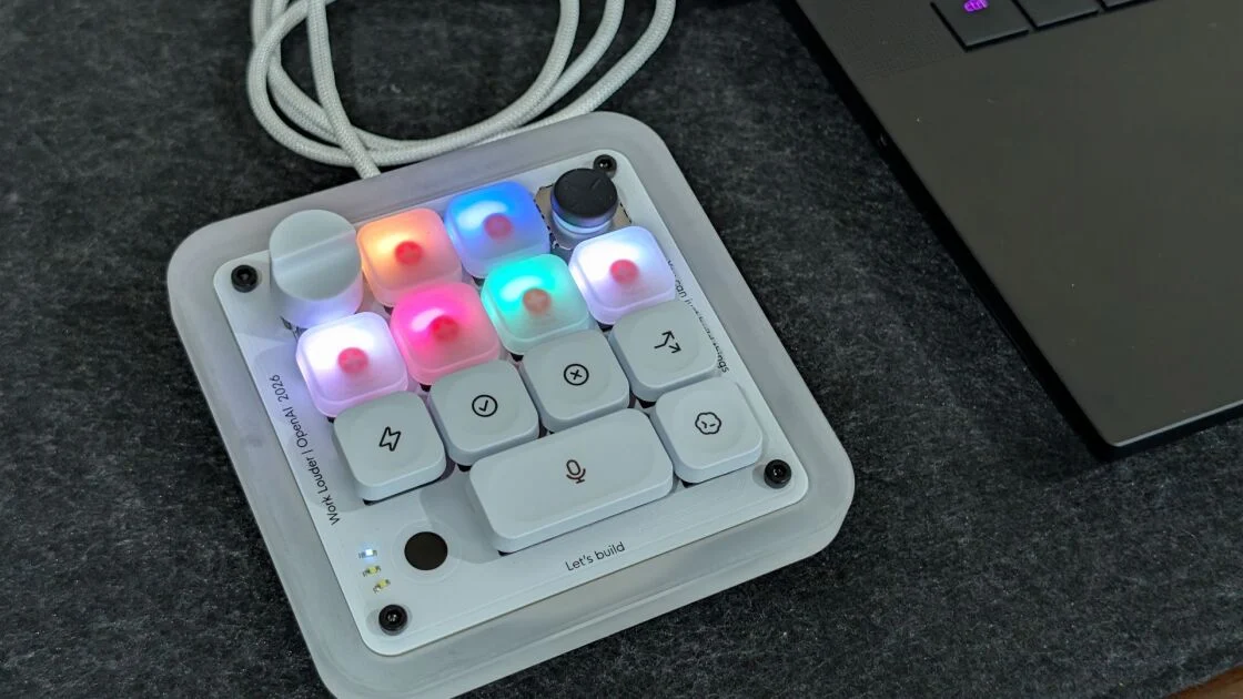 Programmable AI Shortcut Keyboards: Worth It or Not?
