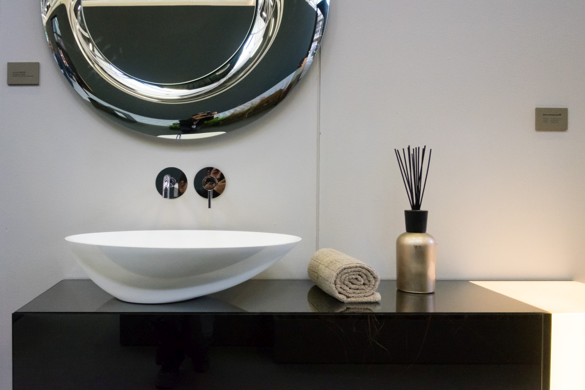 Seamless Stone Is Redefining Bathroom Vanities