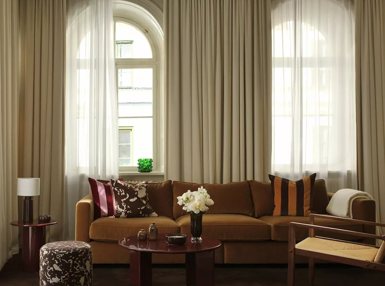 Blue Is the New Neutral: Inside Fall’s Softer, Smarter Color Shift