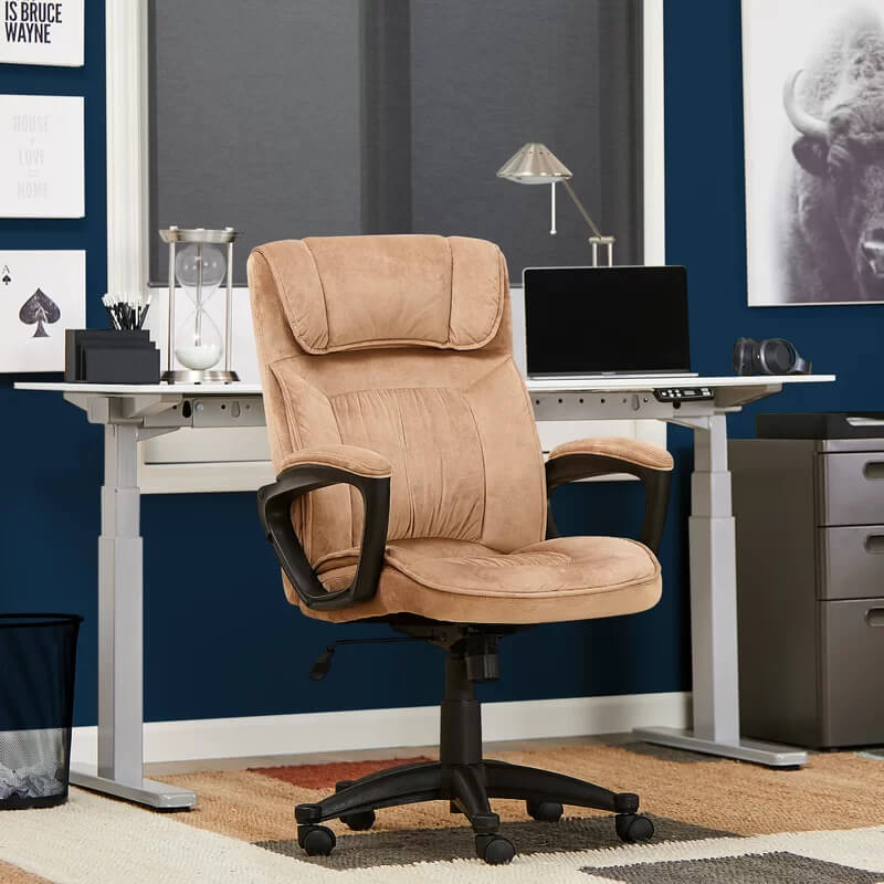 Stylish Ergonomic Office Chairs: Aeron, Eames & High-Back Alternatives