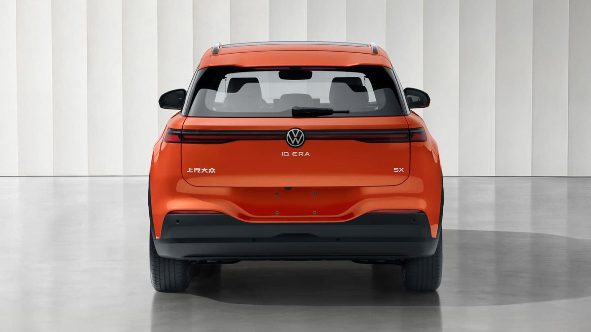 Volkswagen ID.ERA 5X: Chinese EV Brains for a Global Strategy Reset