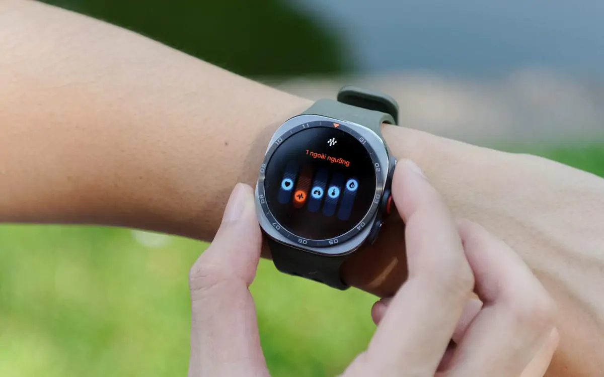 Galaxy Watch9, Watch Ultra2: AI tim mạch nhìn rõ sức khỏe mỗi ngày