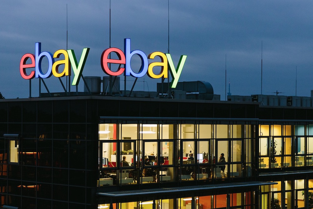 Fashion Retail Giants Turn Digital Scale Into Earnings Power