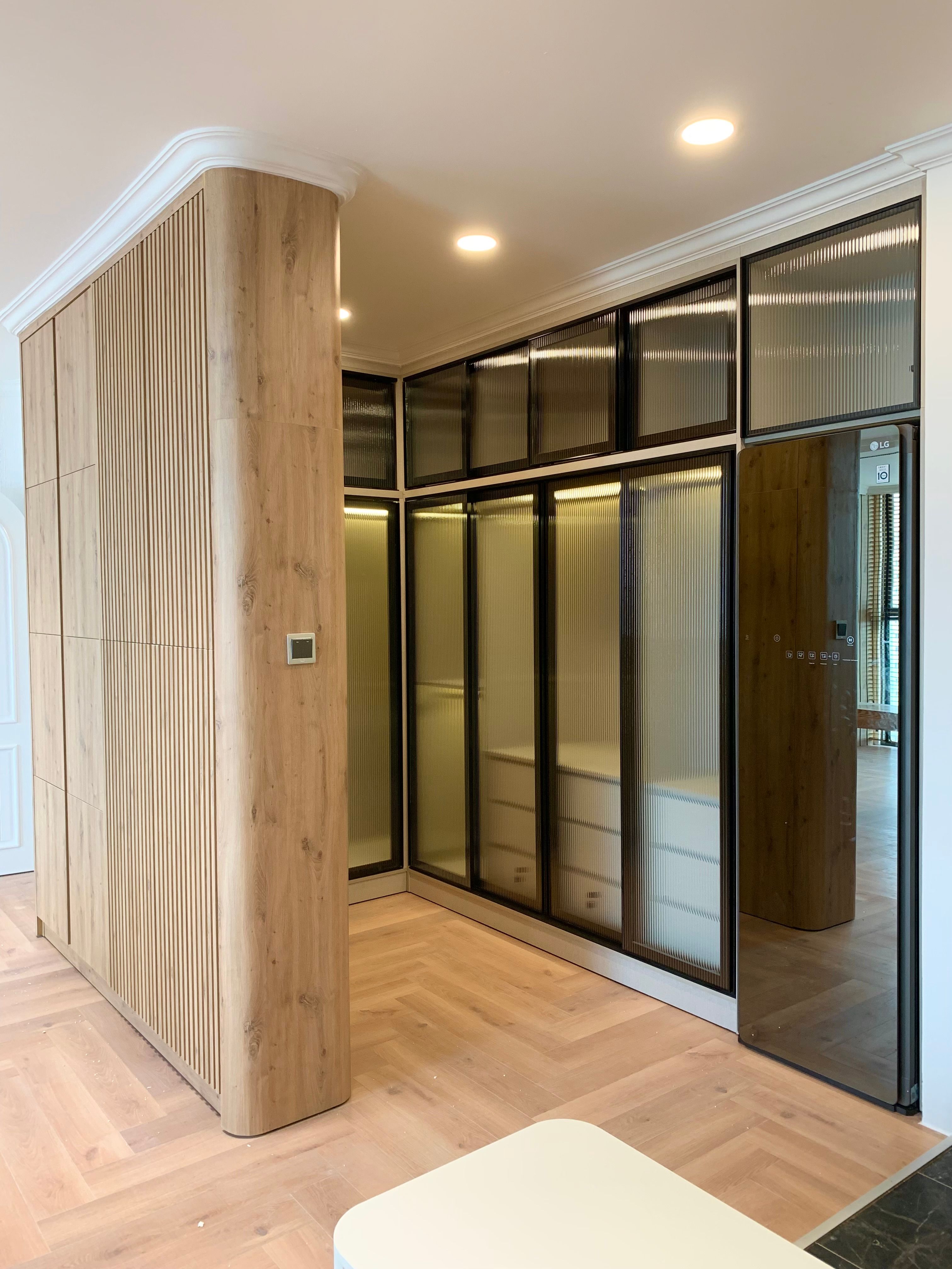 How to Design an Entryway That Sets the Tone for Your Home