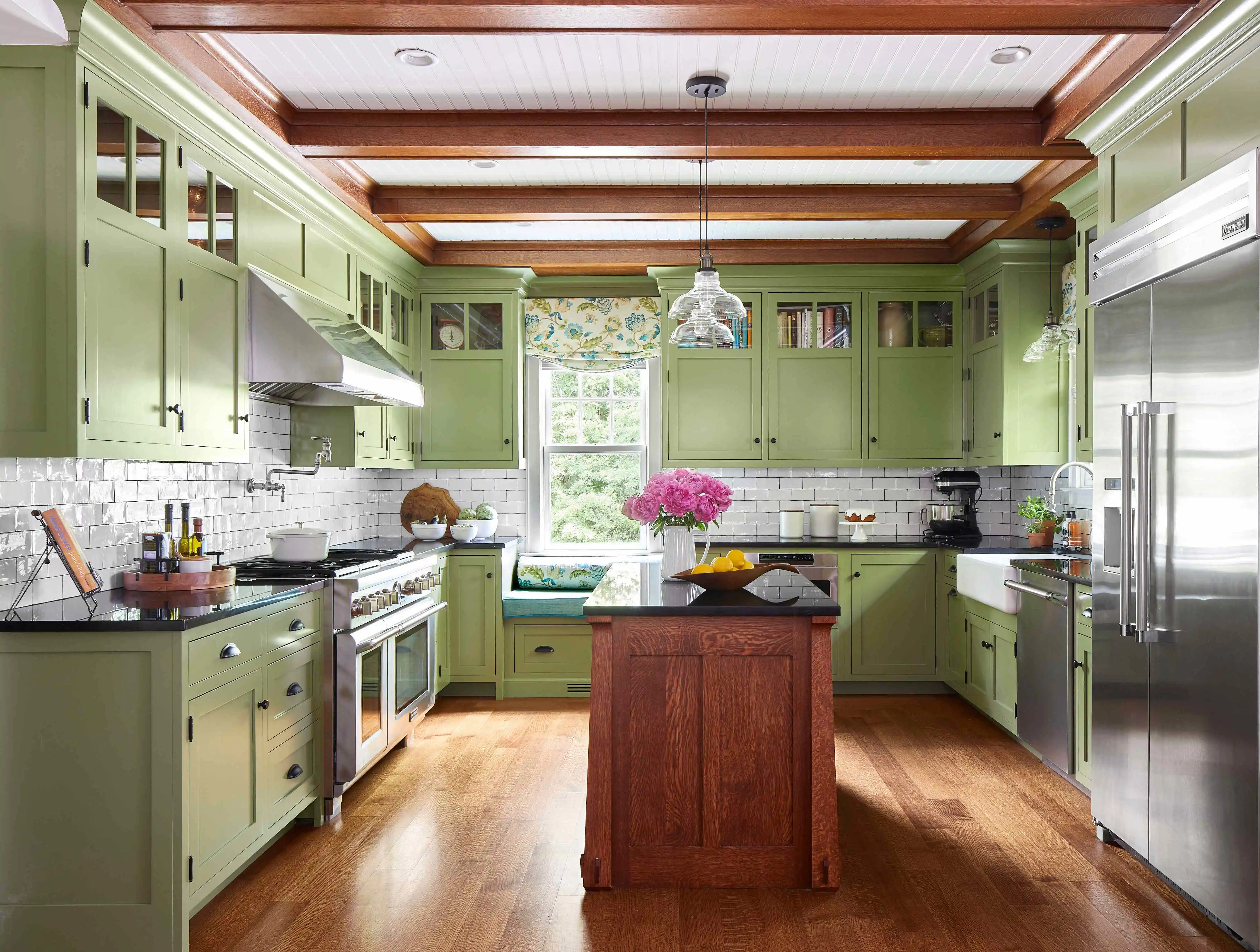 How Retro Kitchen Design Is Making a Comeback—Without Looking Dated or Overdone