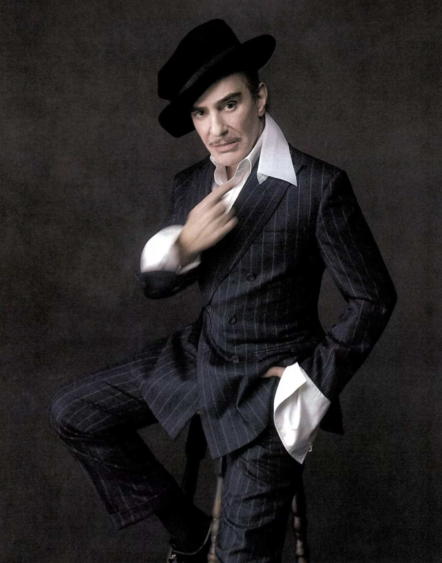Met Gala tôn vinh John Galliano: can đảm đối diện cái đẹp bất toàn