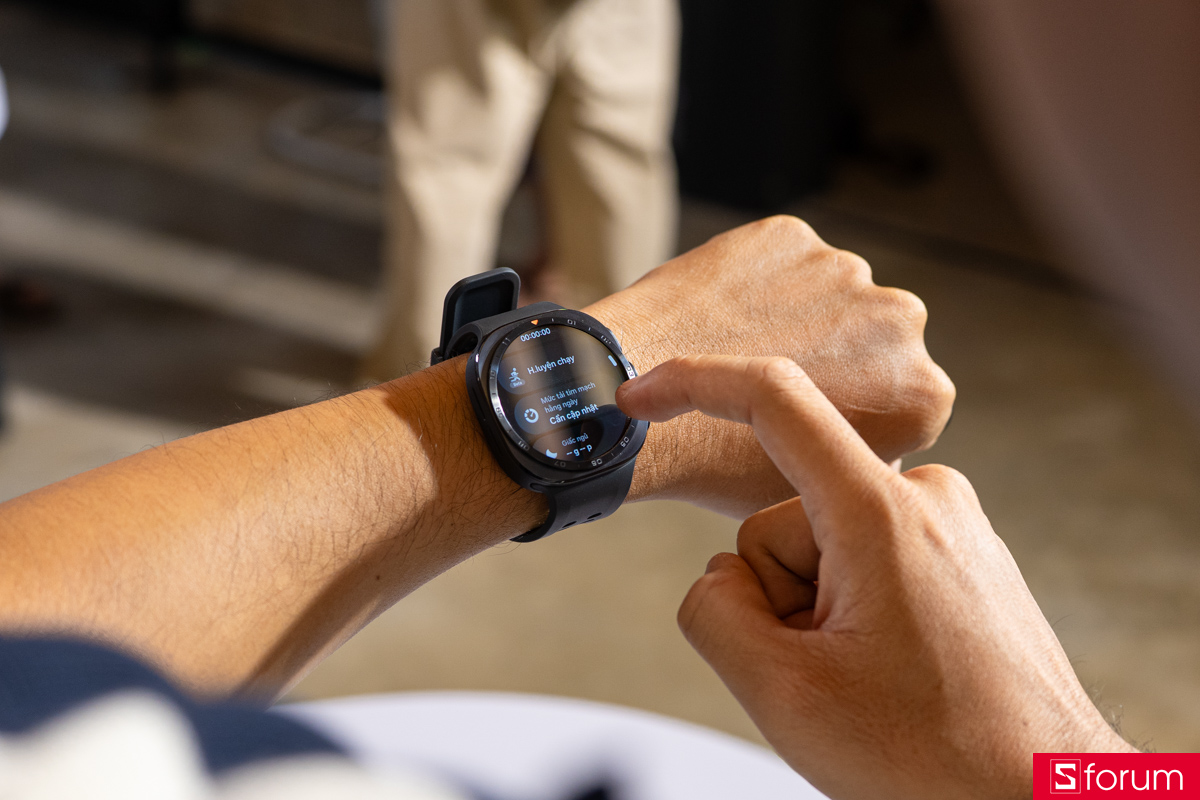 Galaxy Watch Ultra 2 giá cao: Đáng tiền hay không?