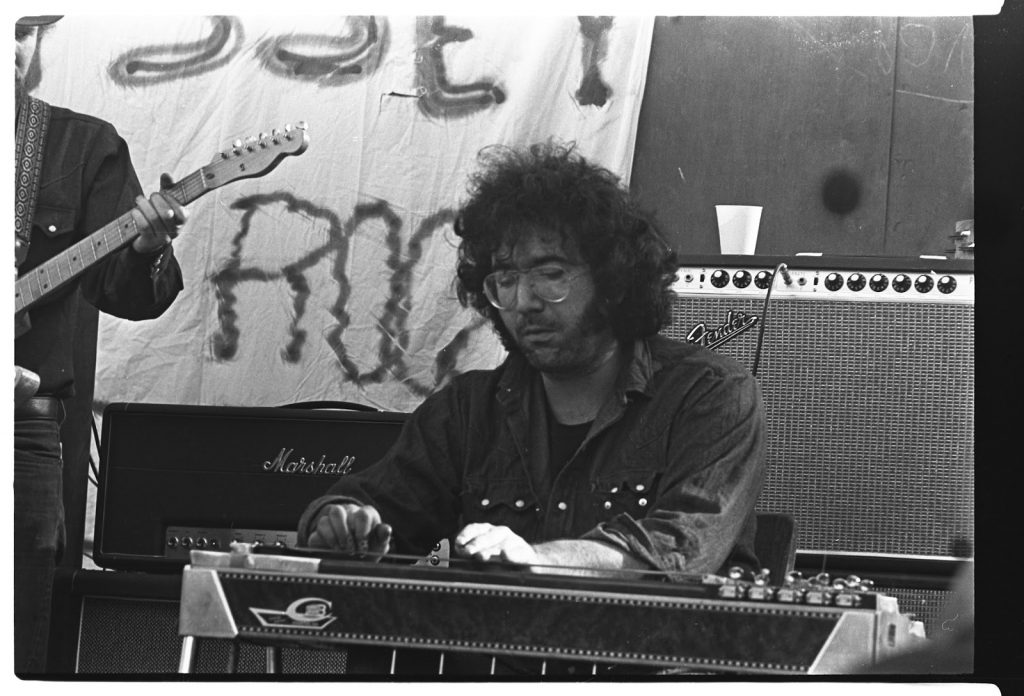 Jerry Garcia: Psychedelic Rock Pioneer and Folk Hero