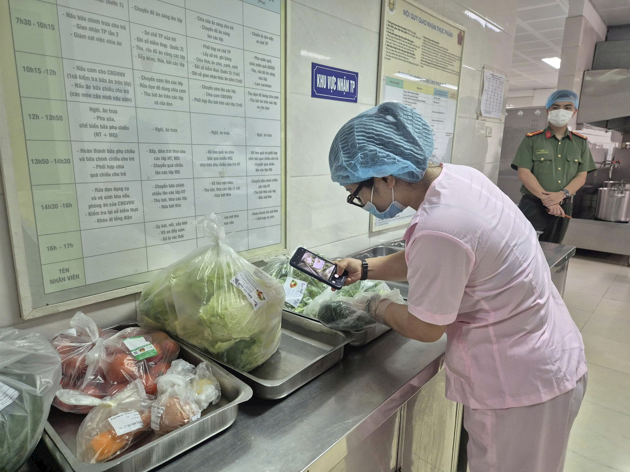 Hà Nội số hóa quản lý dinh dưỡng và an toàn bữa ăn học đường