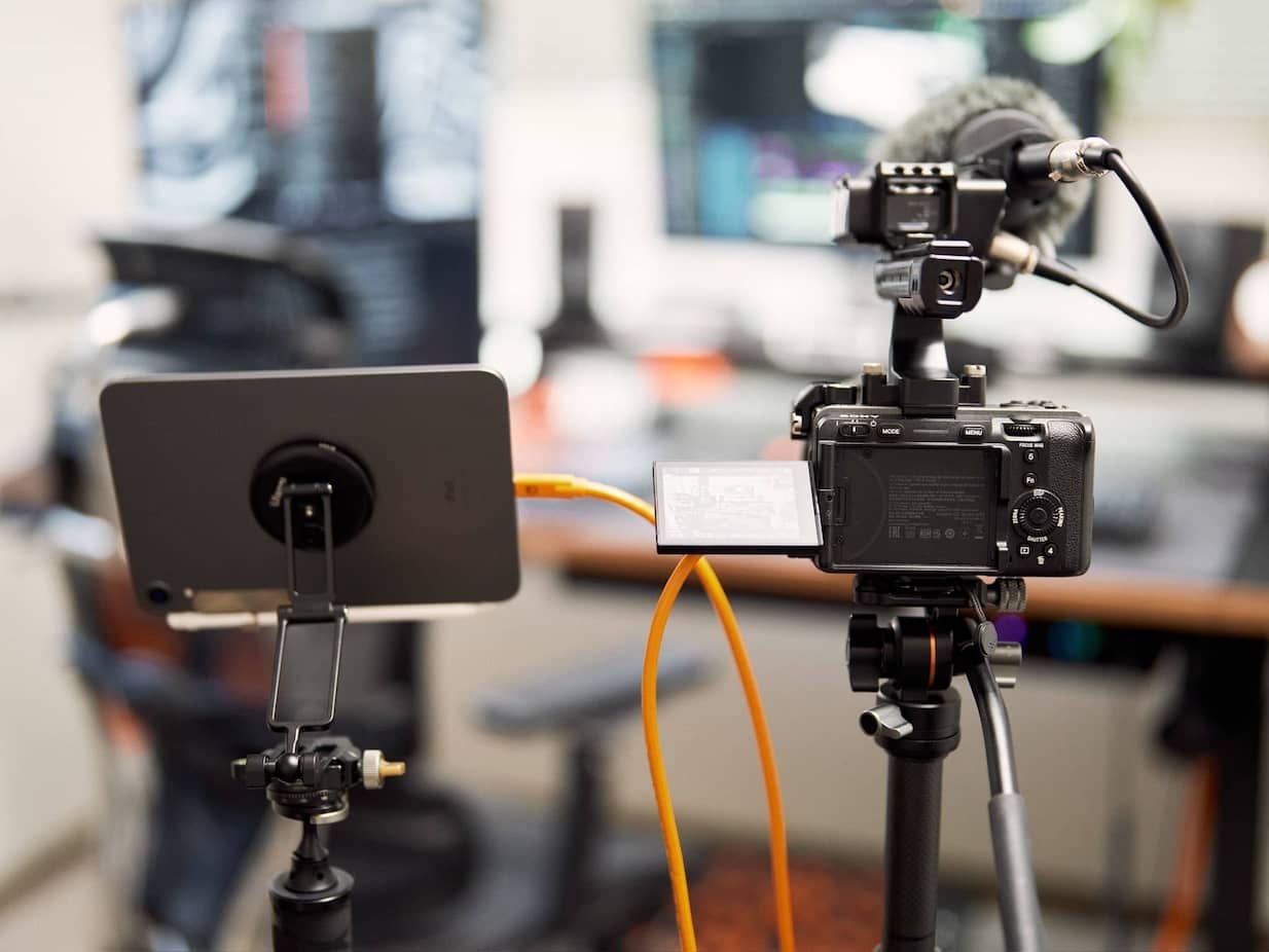 The Best Tripods and Memory Cards for Every Photography Setup