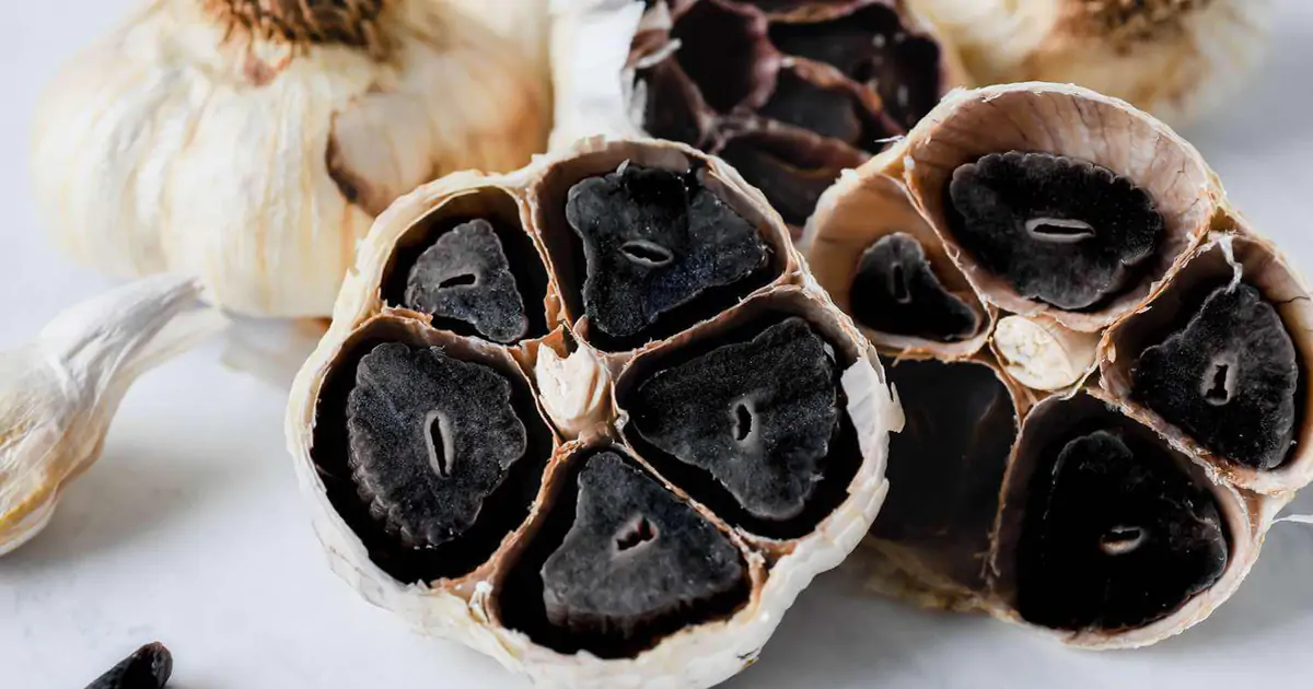 Nồi cơm điện không chỉ nấu cơm: 5 mẹo dùng cực hay