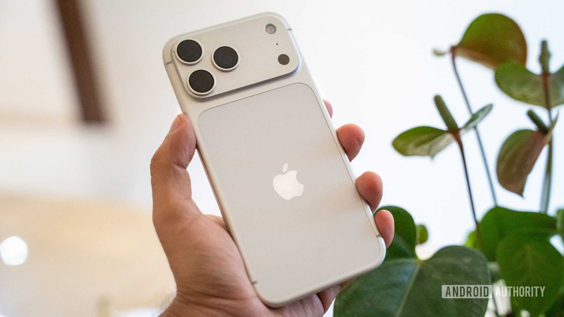 Galaxy Z Fold 8 Ultra vs iPhone Ultra: Form Factor Over Hype