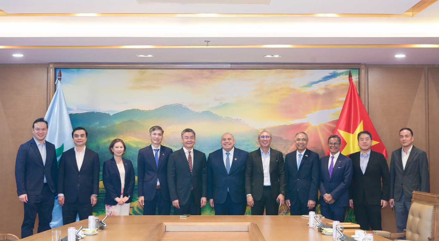 Petrovietnam và Danantara Indonesia: bước tiến mới cho an ninh năng lượng khu vực