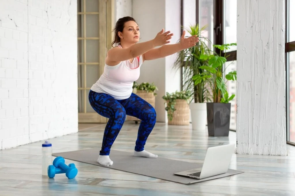 Cân nặng không đổi nhưng vòng eo to dần: báo động mỡ nội tạng sau 50