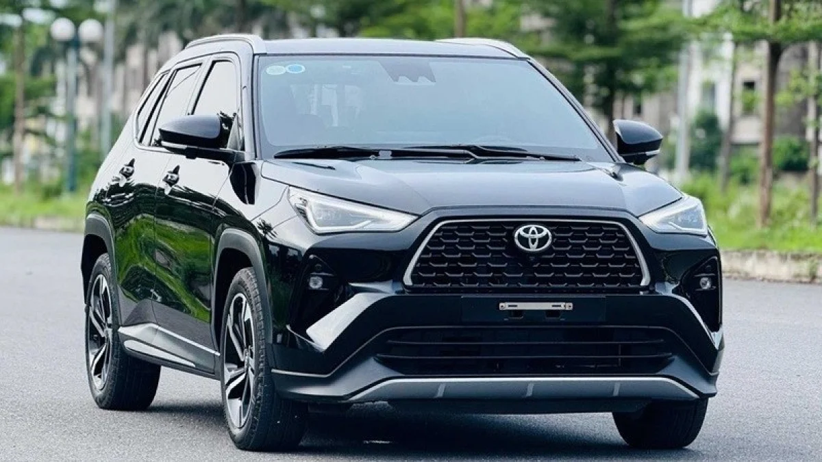 Yaris Cross vượt Innova Cross: Toyota đổi ngôi bán chạy