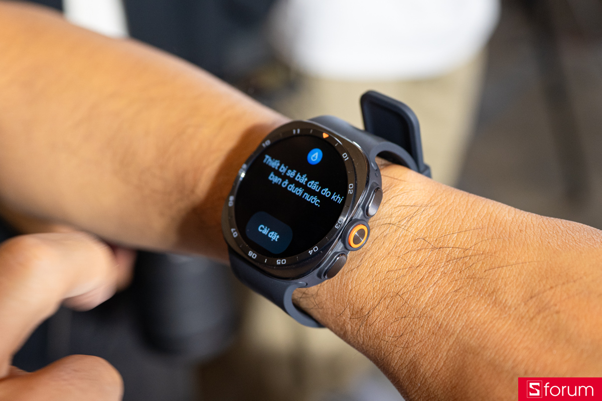Galaxy Watch Ultra 2 giá cao: Đáng tiền hay không?
