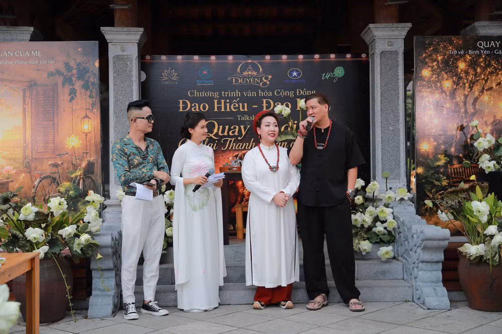 Từ mất giọng đến trao lại niềm vui: lớp học hát cộng đồng của Thu Phượng