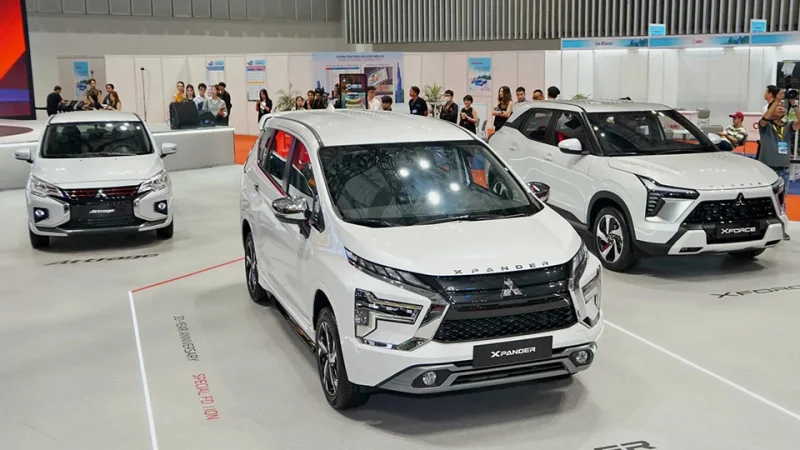 So sánh MPV 7 chỗ giá rẻ: Xpander, Stargazer và Limo Green