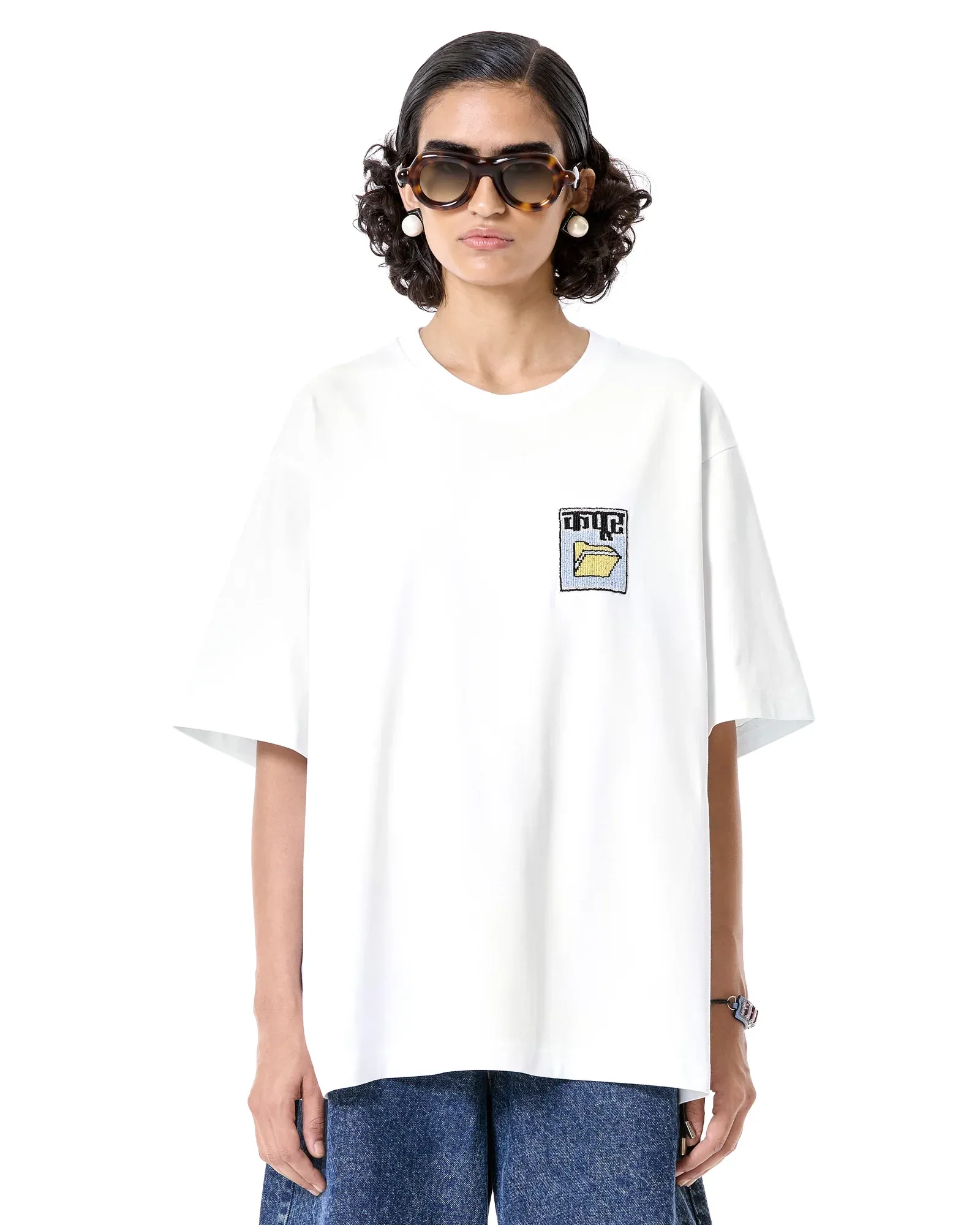 Oversized Graphic Tees Are Fall’s Biggest Trend—Here’s How to Style Them Beyond Basic Jeans