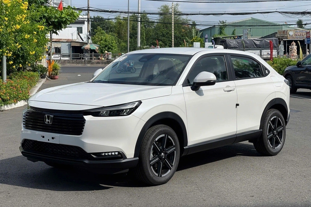 Mitsubishi Xforce giảm giá 85 triệu: tín hiệu bão hòa hay xả kho?