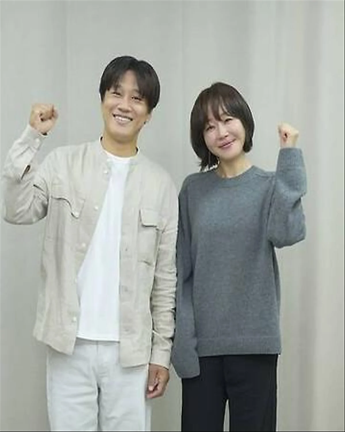 Cha Tae-hyun và Uhm Ji-won bắt tay khuấy đảo phim cảnh sát hài trên Netflix