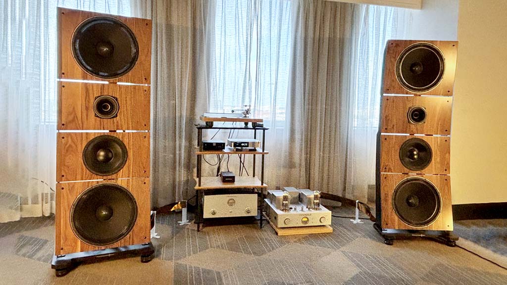 Những loa flagship mới và xu hướng thiết kế Hi-Fi cao cấp