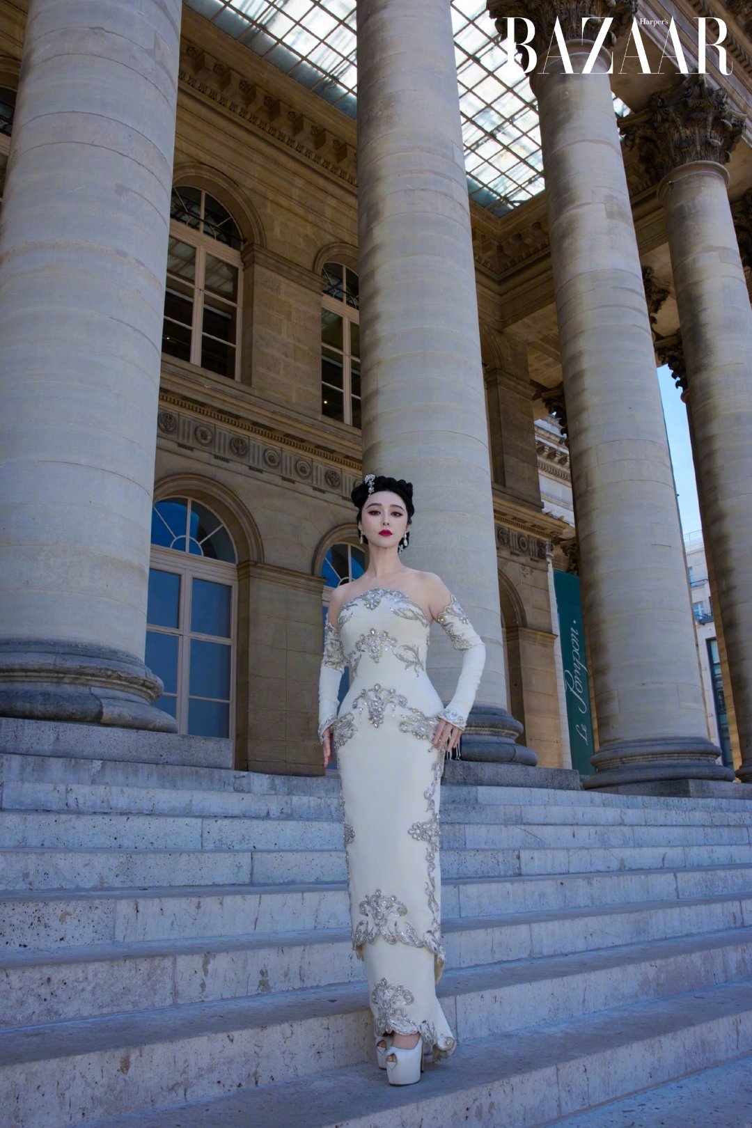 Phạm Băng Băng khép lại show Rahul Mishra: khẳng định vị thế nữ hoàng thảm đỏ