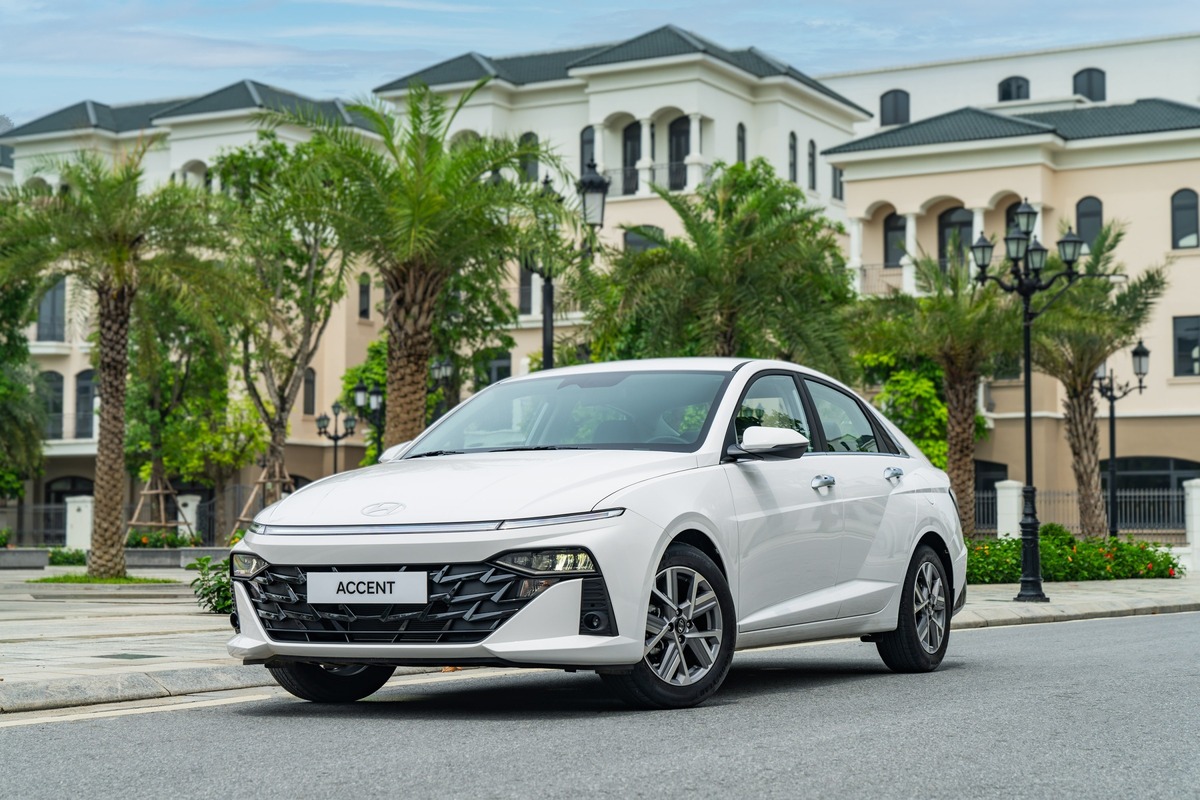 Sedan giá rẻ dưới 500 triệu: Chọn Attrage, Soluto, Mazda 2 hay Accent?