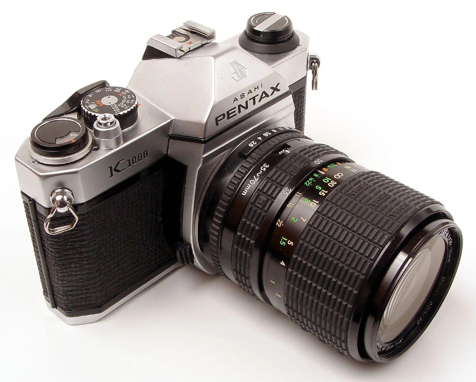 Pentax K-1 kế tiếp: cố chấp với DSLR hay nước đi khác biệt?