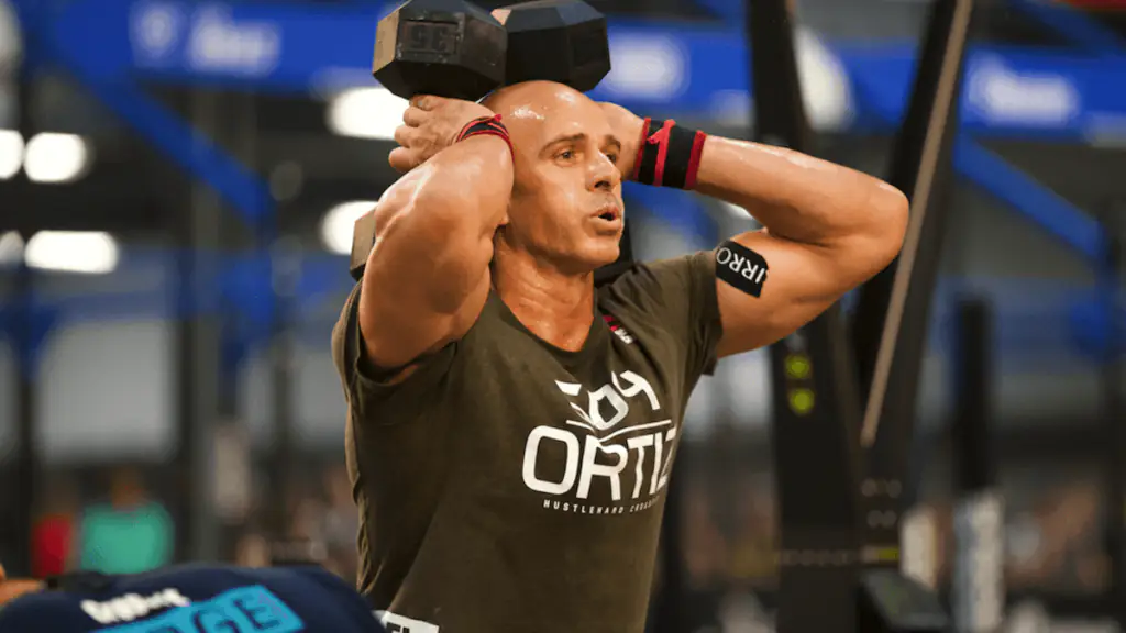 Why Athletes Skip Crunches for These 3 Functional Core Exercises